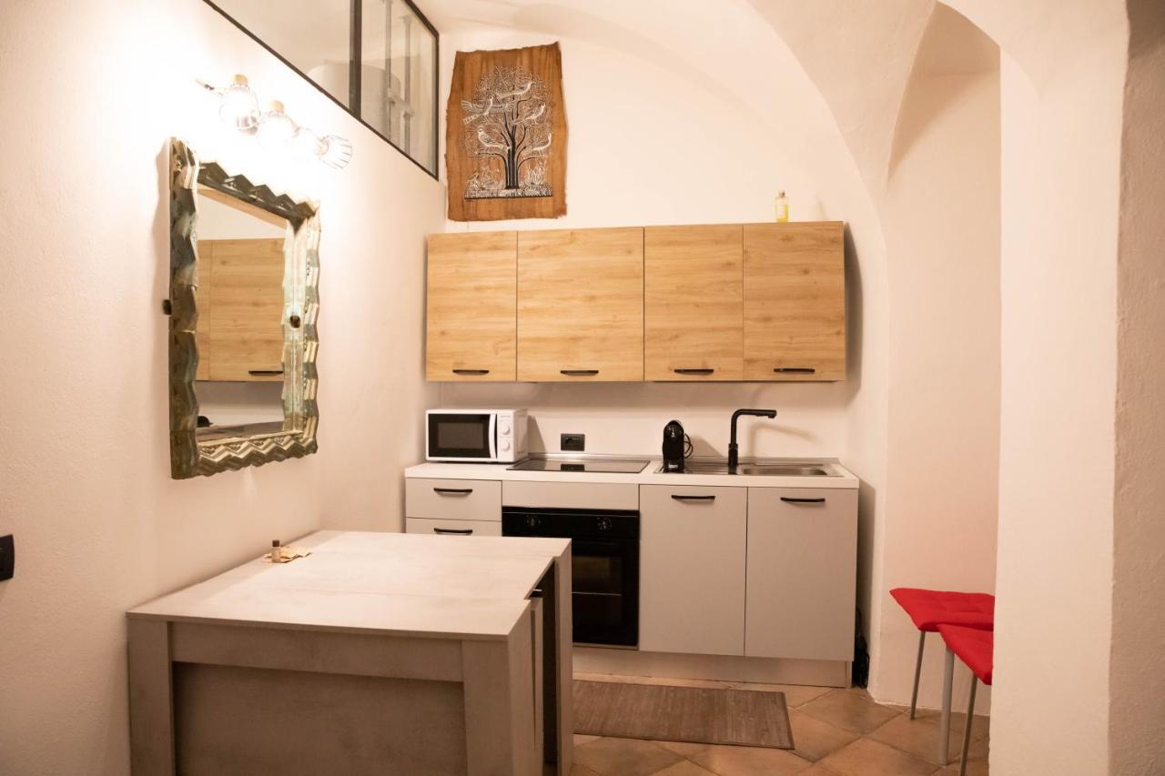 Appartamenti In Centro Storico A 15 Min Dal Lago D'Iseo - Free Wi-Fi - Ac Pallazzolo sullʼOglio 외부 사진