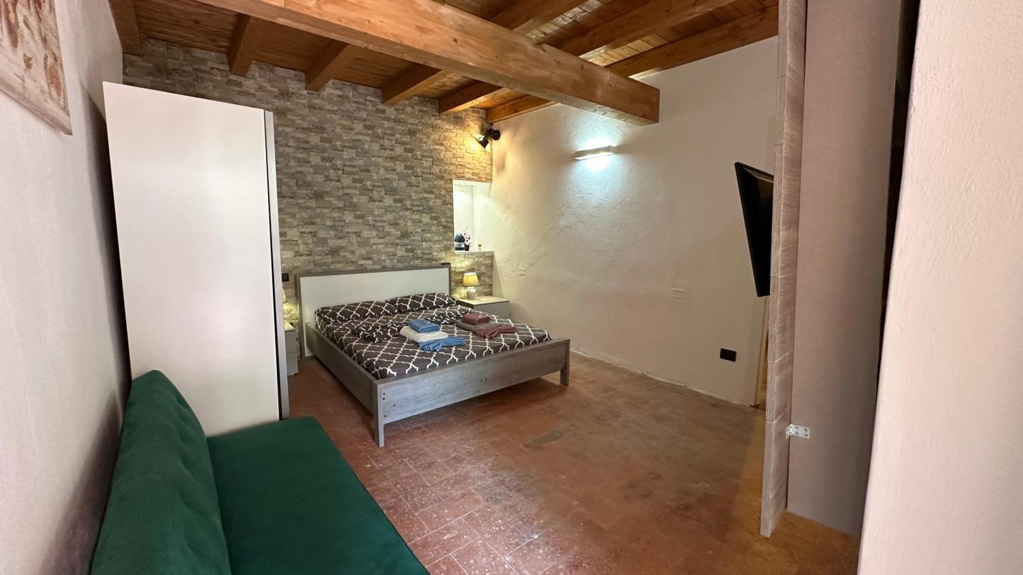 Appartamenti In Centro Storico A 15 Min Dal Lago D'Iseo - Free Wi-Fi - Ac Pallazzolo sullʼOglio 외부 사진