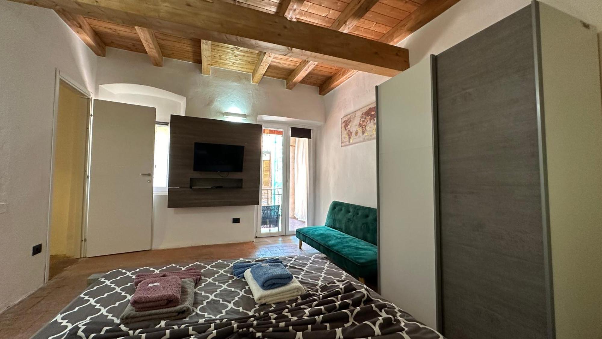 Appartamenti In Centro Storico A 15 Min Dal Lago D'Iseo - Free Wi-Fi - Ac Pallazzolo sullʼOglio 외부 사진