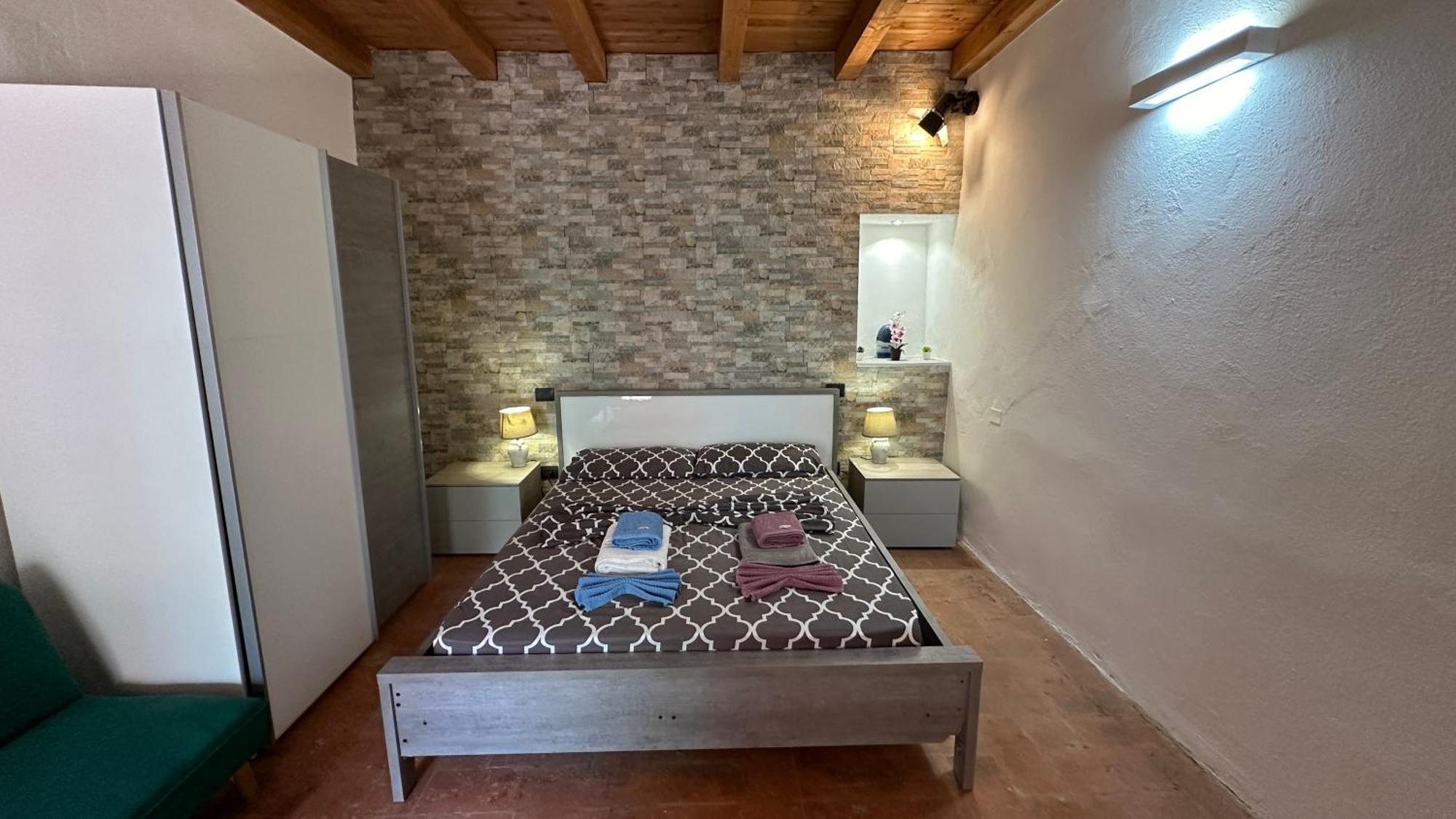 Appartamenti In Centro Storico A 15 Min Dal Lago D'Iseo - Free Wi-Fi - Ac Pallazzolo sullʼOglio 외부 사진