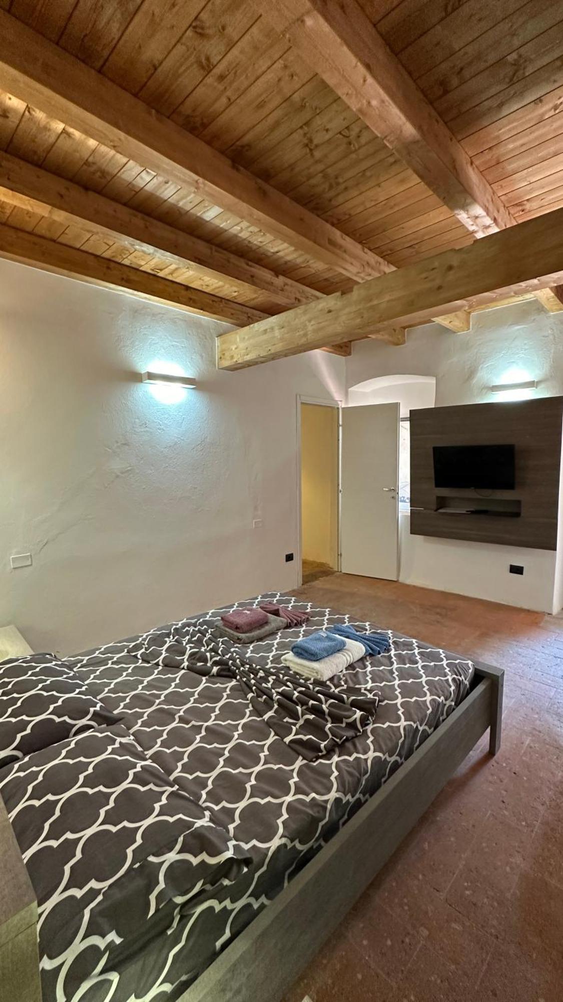 Appartamenti In Centro Storico A 15 Min Dal Lago D'Iseo - Free Wi-Fi - Ac Pallazzolo sullʼOglio 외부 사진